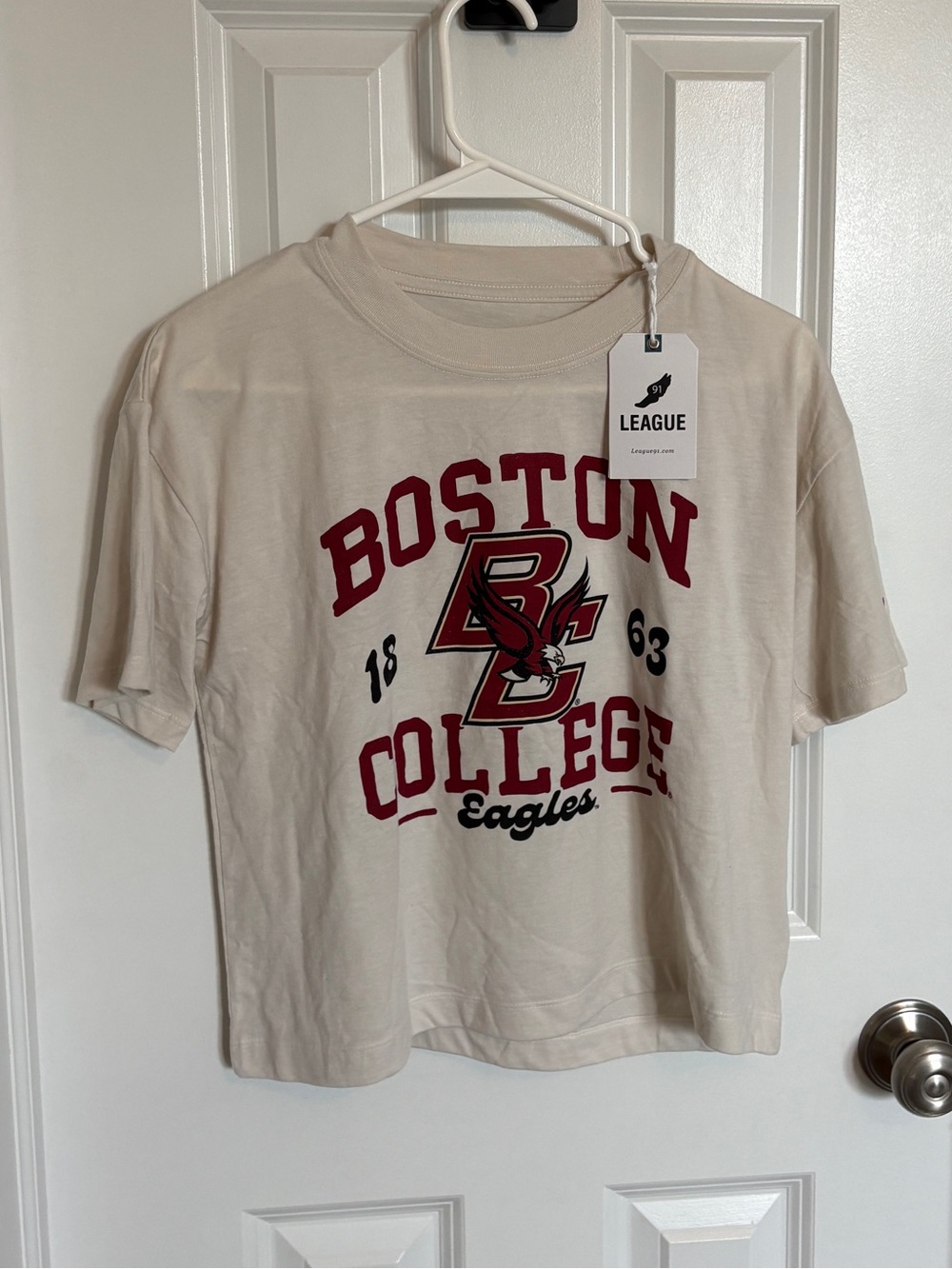 NWT Boston College cropped tee